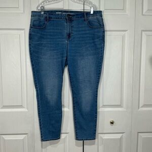 🩷 Old Navy Super Skinny Mid-Rise Blue Denim Jeans - Size 18